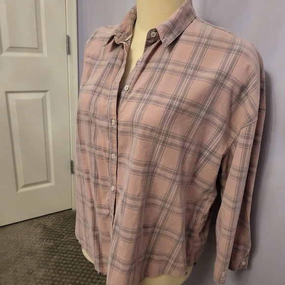 top - Picture 2 of 4